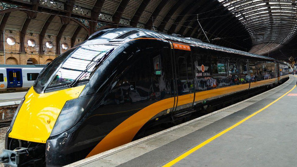 Grand-central-train-600